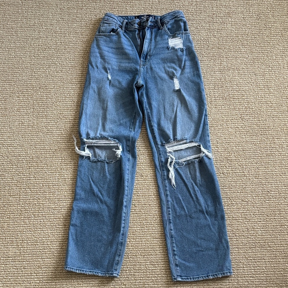 Hollister High Rise Distressed Blue Jeans